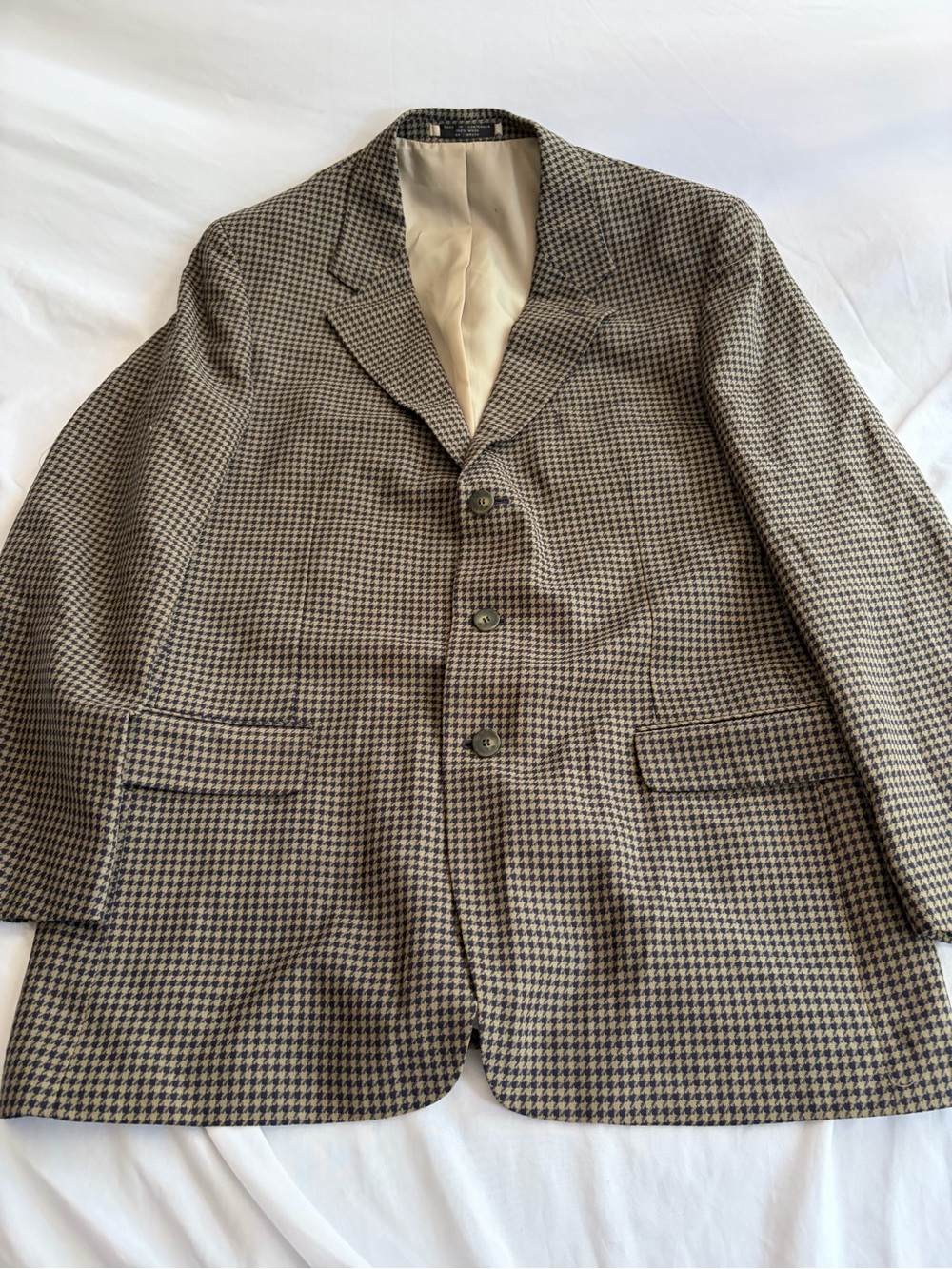 Jones New York Tailored by Foley’s Men’s 42L Pure Wool Houndstooth Blazer Brown